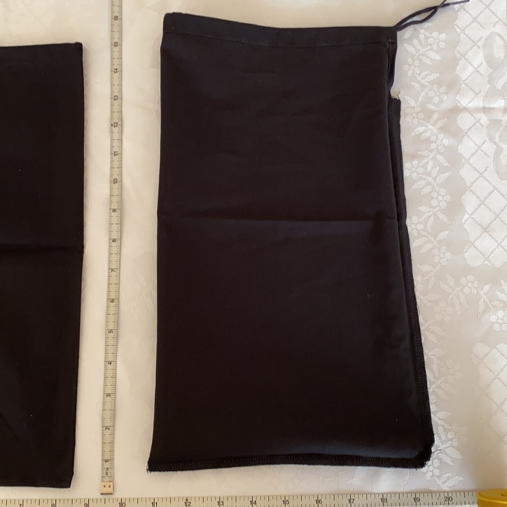 NEW AUTHENTIC CHANEL 2 Dust bags for Shoes/sandals - Picture 5 of 7